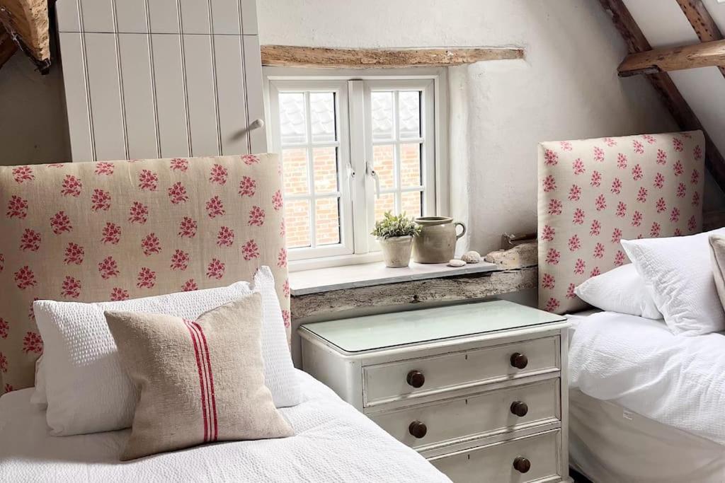 Beekeeper'S Cottage Fakenham Luaran gambar